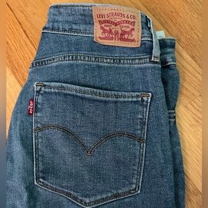 Levi’s High Rise Skinny Jeans